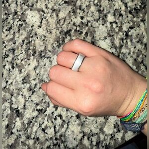 OURA GEN 4 size 7